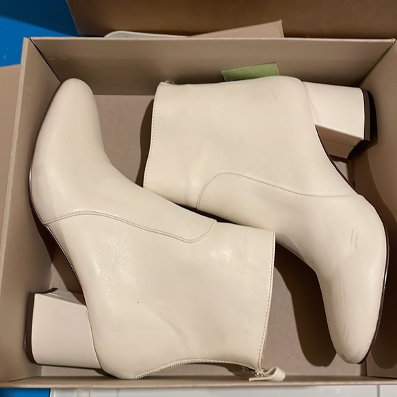 Off-White Urdan Outfitters Boots - Picture 2 of 16